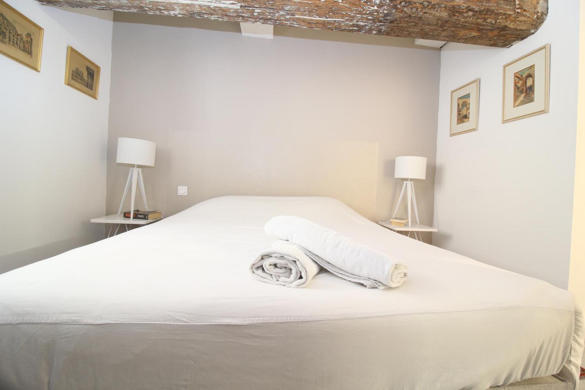 Appartement T3 Hypercentre Proche Commerce- Parking - 2 Wifi Gratuit Avignon